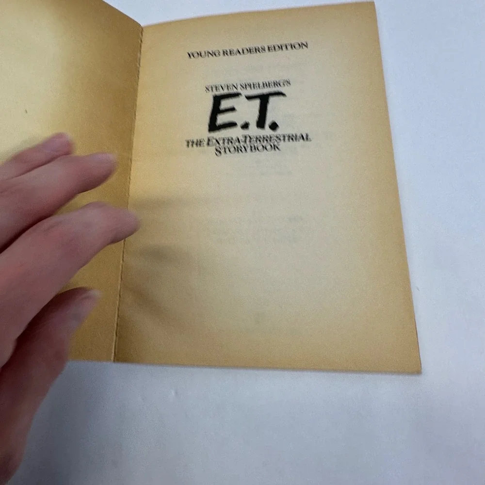 E.T.‎ The Extra-Terrestrial Storybook William Kotzwinkle 1988 Paperback Photos